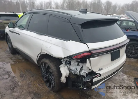 2025 Lincoln Nautilus Reserve z USA, uszkodzony, nr VIN 5LMPJ8KA0SJ971585